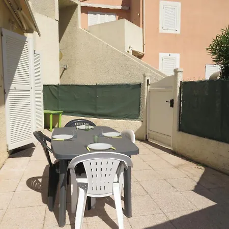 Apartment 2 Pieces A Sete, 500m De La Plage, Terrasse, Parking, Animaux Admis - Fr-1-338-336 *