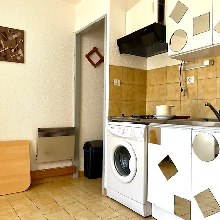 2 Pièces à Sète, Proche Avec Parking - Fr-1-338-336 Appartamento Sète